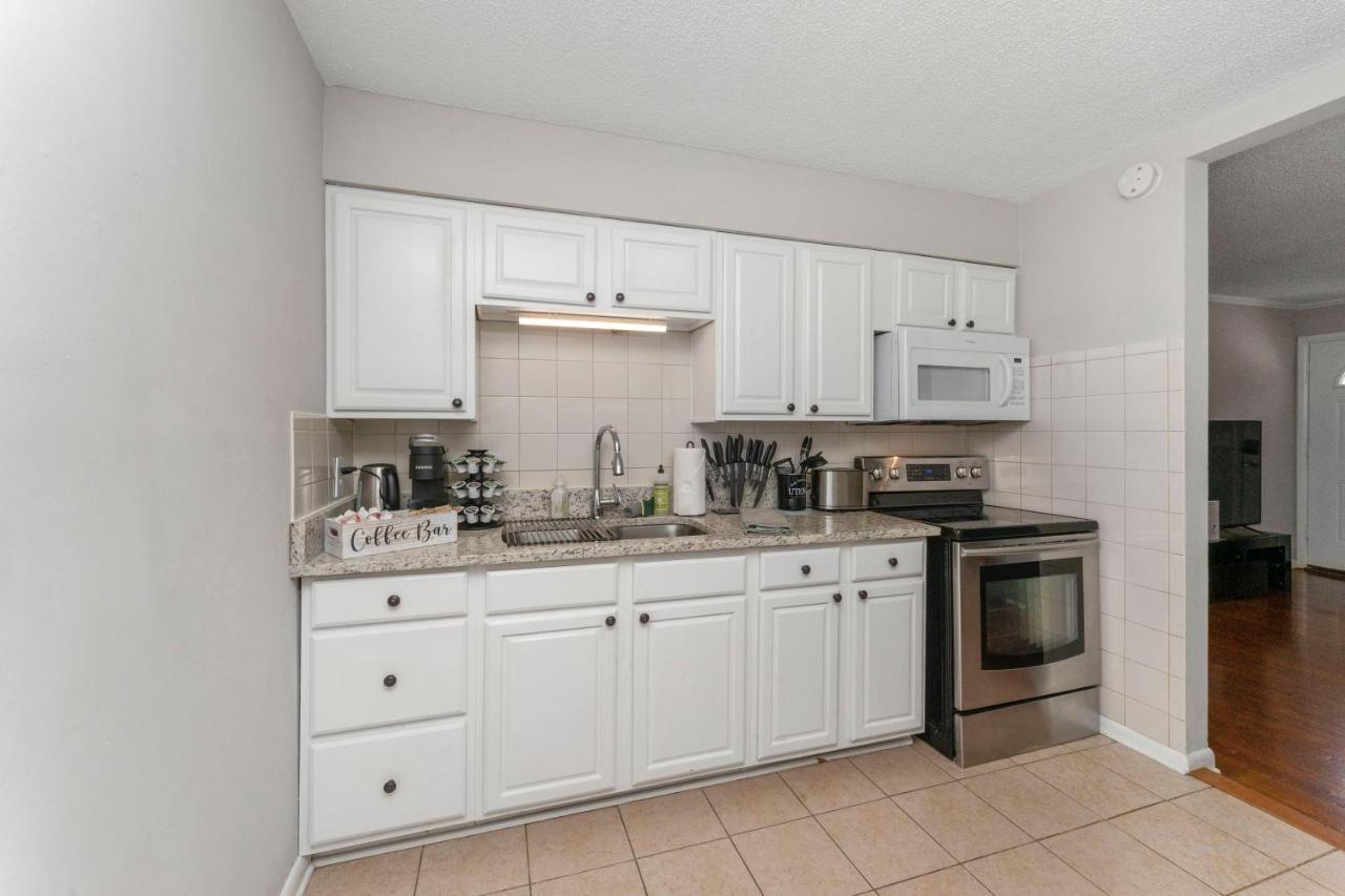 King Bedroom 2Bed1Bath Sleeps 4 Close To Town Center Downtown Beach Mayo Clinic جاكسونفيل المظهر الخارجي الصورة